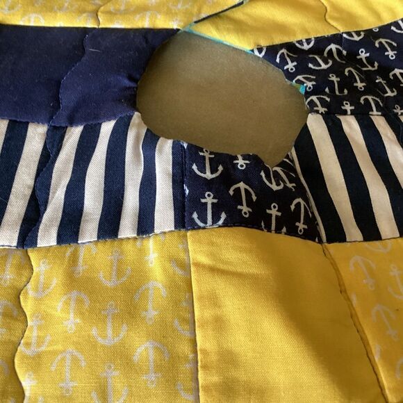 NWT. Hand Crafted Quilted Reversible Baby Bib - Picture 3 of 5